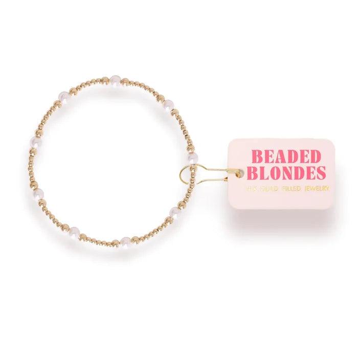 Dainty Sutton Pearl Bracelet