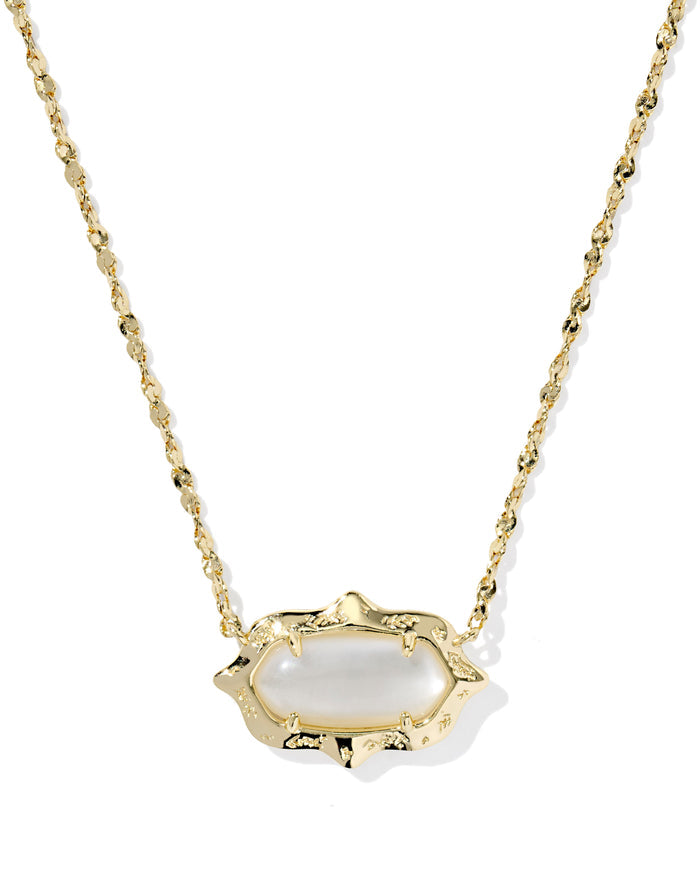 Elisa Scallop Frame Gold Short Pendant Necklace Mother of Pearl