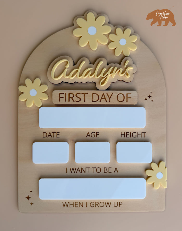 MY FIRST/LAST DAY OF SCHOOL BOARD | DAISY | Personalised | Plywood & Acrylic