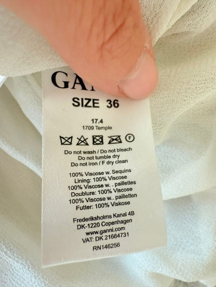 sc:https://old.stylecycle.gr/media/catalog/product/0/4/047f3571-2211-4ace-a8d1-22f069018cfe.jpeg