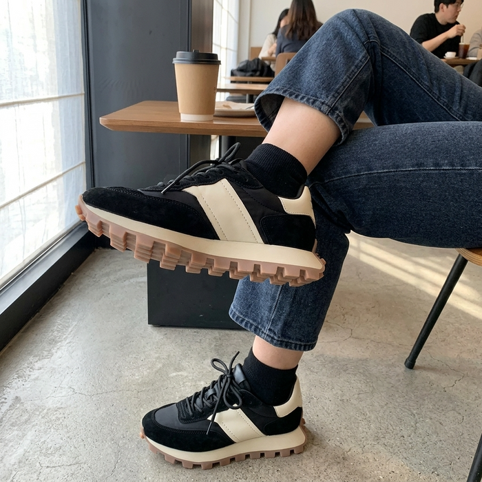 Women's Genuine Leather Color Block Sneakers