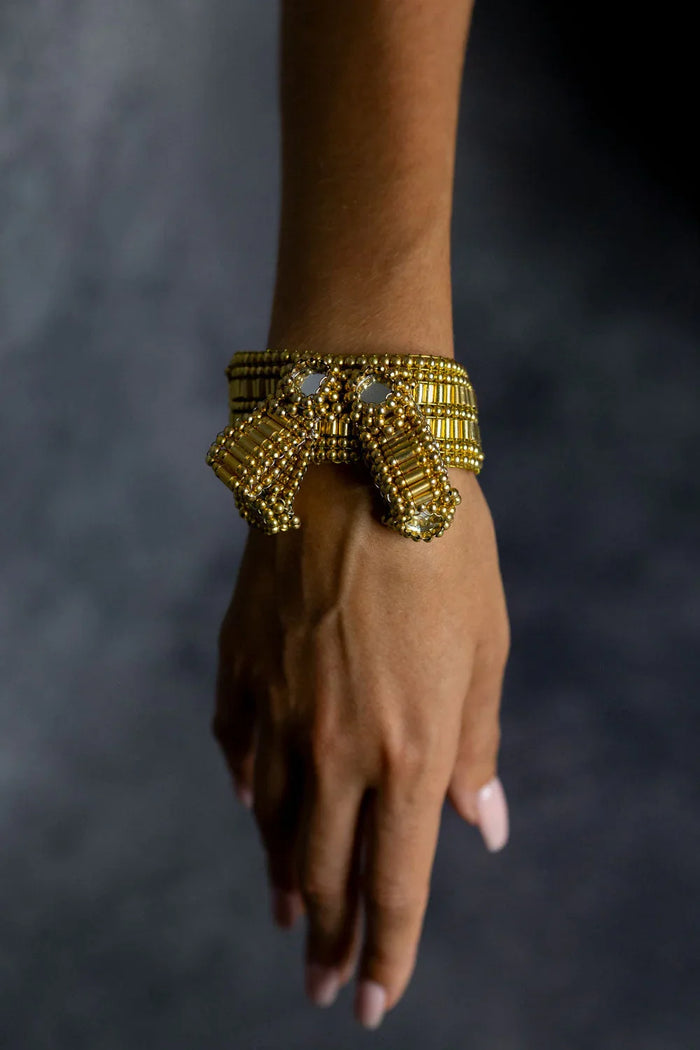 Object & Dawn ghost images of Amaya Bow band fold wear front view