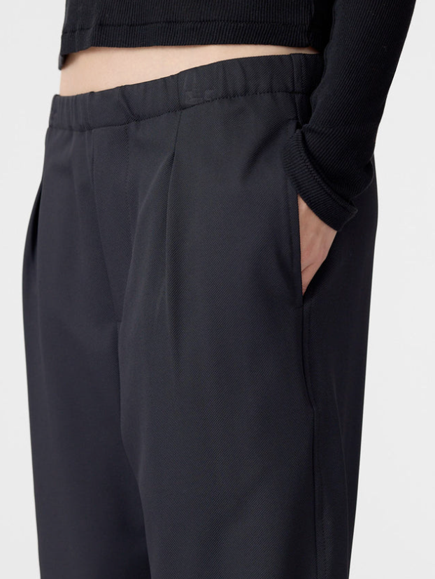 Bassike Twill Pleat Pull On Pant - Black