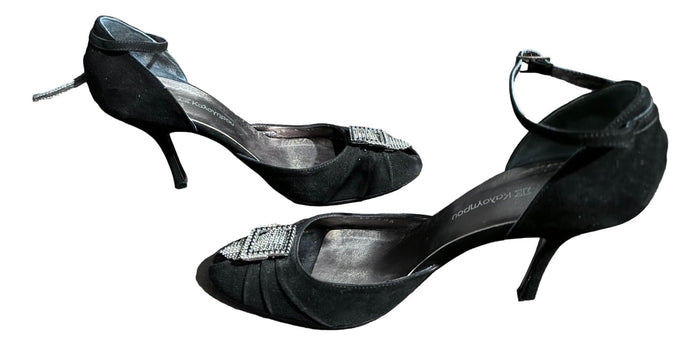 sc:/s/a/sandals_with_strass_2_clipped_rev_1.jpg