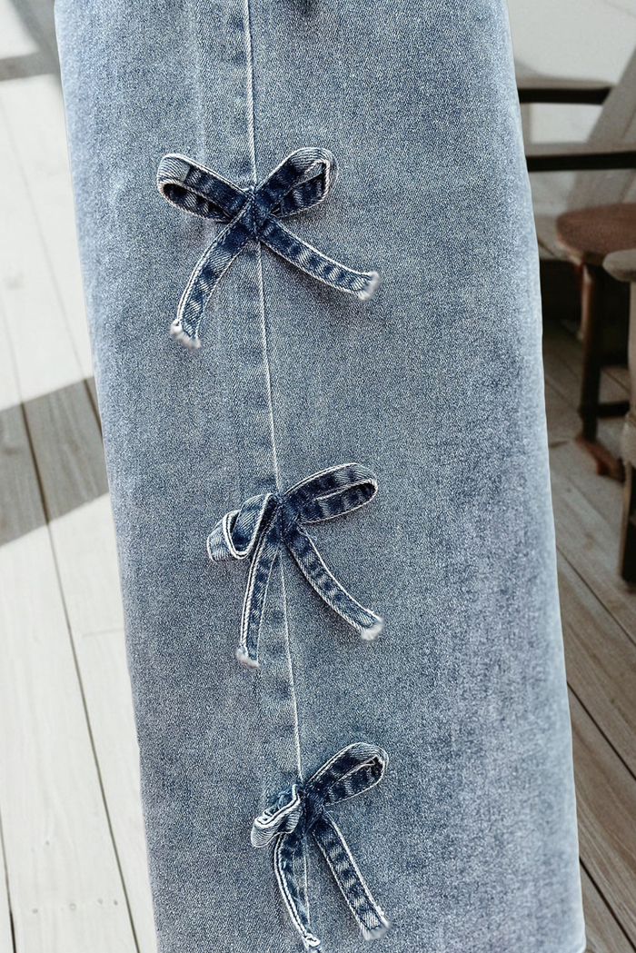 Bow Knot Side Detail Straight Leg Loose Jeans