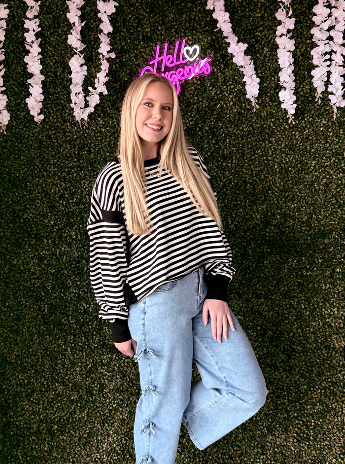 Bow Knot Side Detail Straight Leg Loose Jeans
