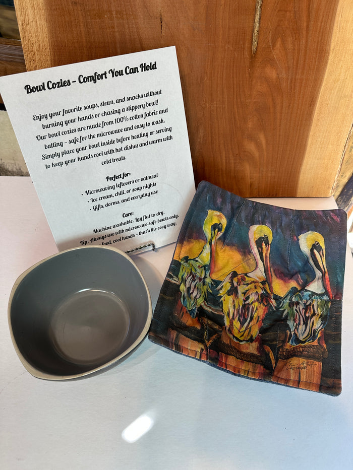 Three Pelicans / One Cozy