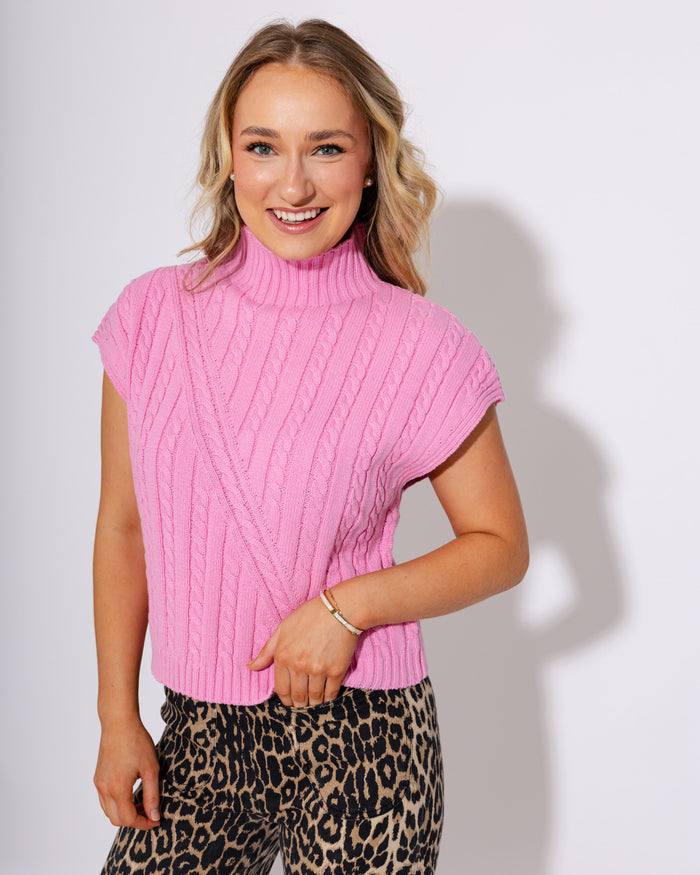 Cable Knit Sleeveless Sweater in Pink