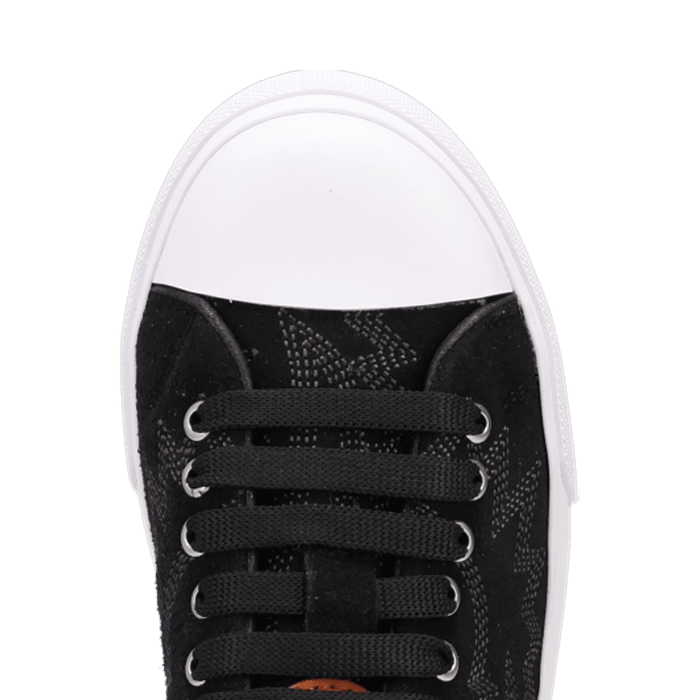 PRODUCT SHOT CAMPUS SNEAKER AT TOE ANGLE