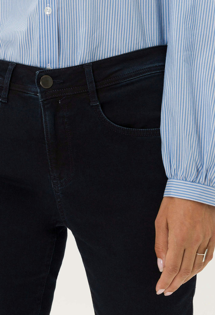 Carola Short Leg Jeans