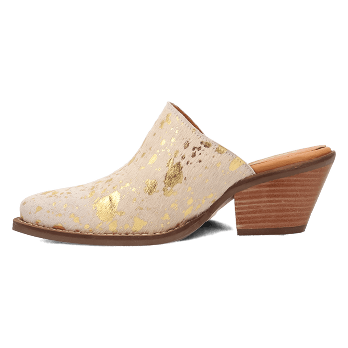 PRODUCT SHOT CASH COW MULE AT 135 DEGREE OUTSIDE ANGLE