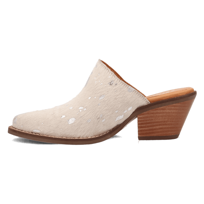 PRODUCT SHOT CASH COW MULE AT 135 DEGREE OUTSIDE ANGLE