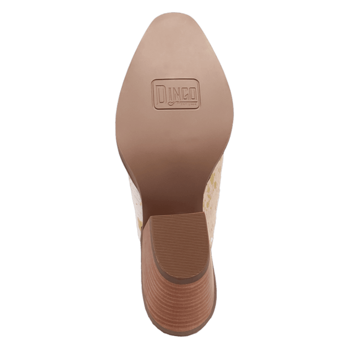PRODUCT SHOT CASH COW MULE AT OUTSOLE ANGLE