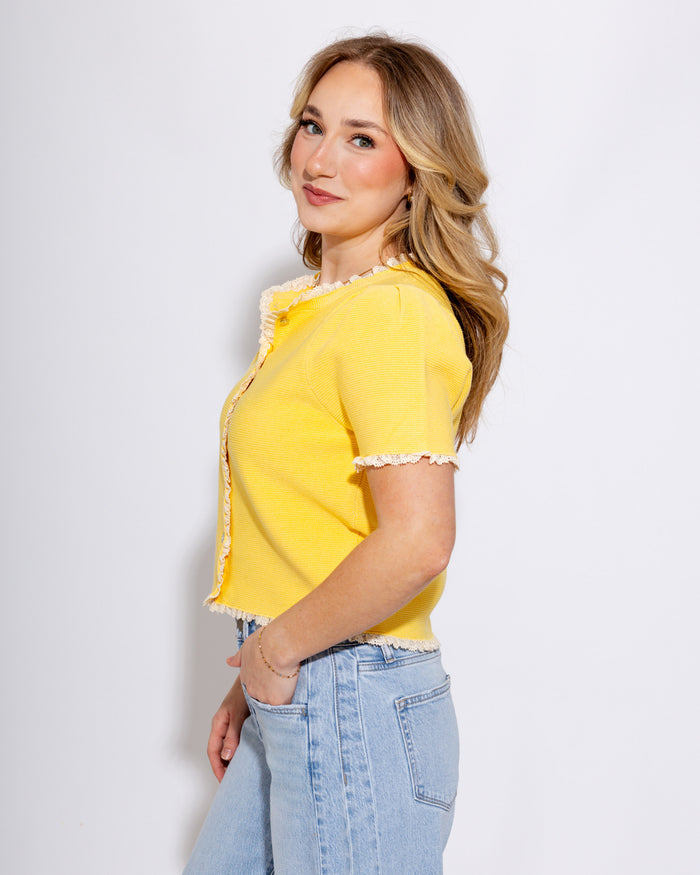 Contrast Trim Puff Sleeve Top in Lemon