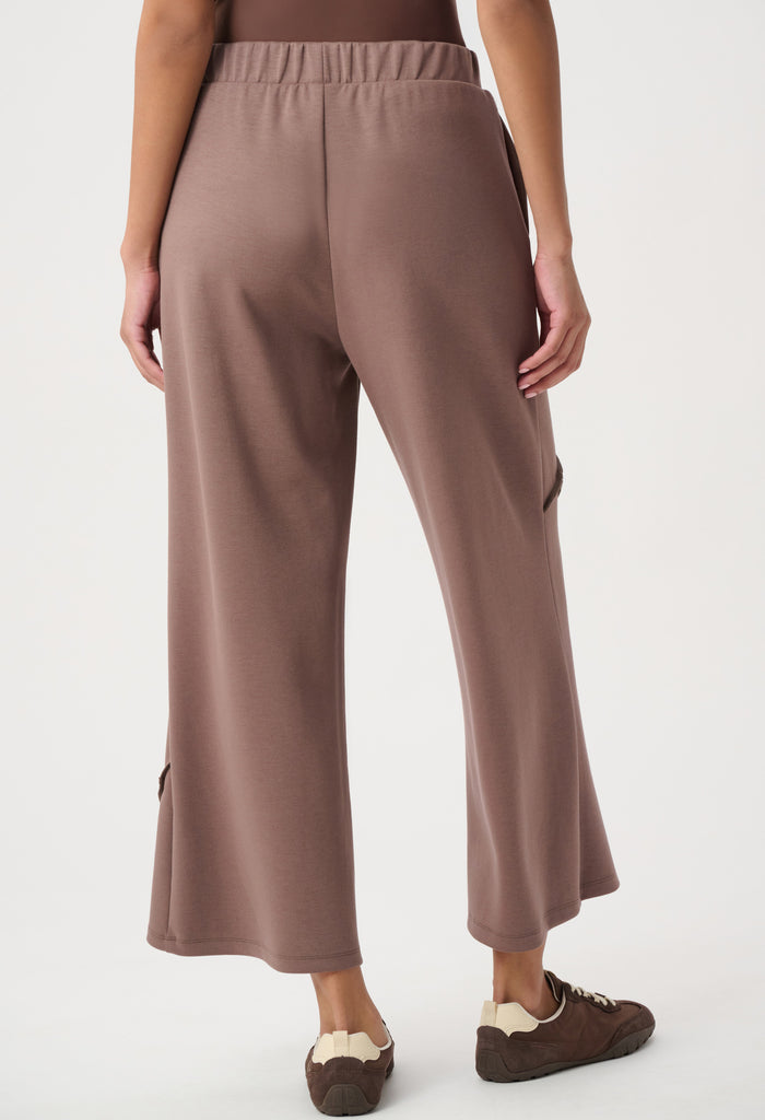 Cropped Casual Trousers