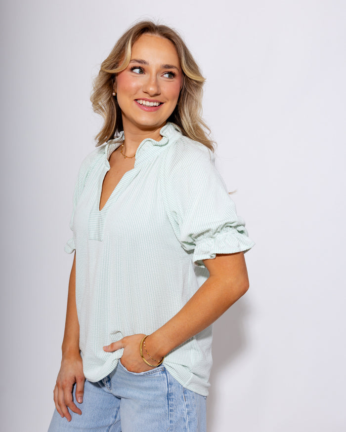 Effortless Puff Sleeve Ruffle Top in Green
