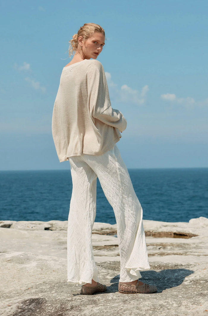 Estilo Emporio Box Linen Long Sleeve T - Natural