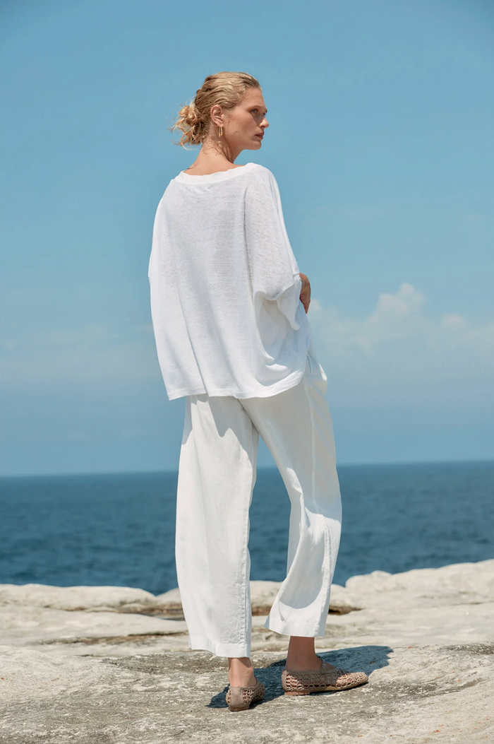 Estilo Emporio Box Linen Tee - White