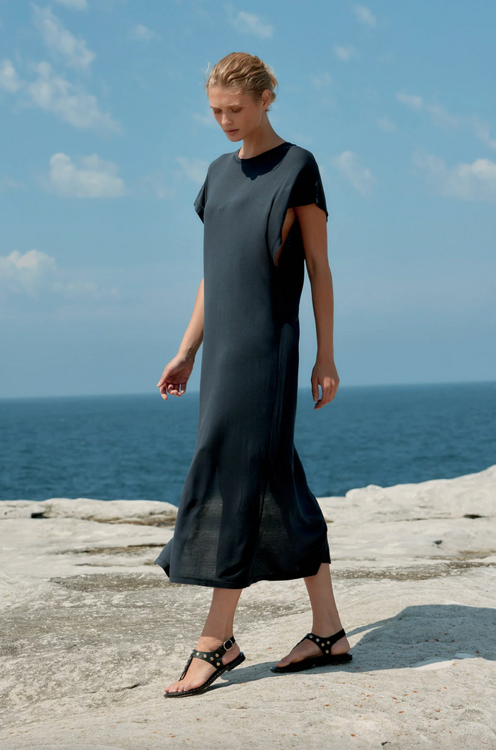 Estilo Emporio Winged Contton/Tencel Maxi DRess - Washed Black