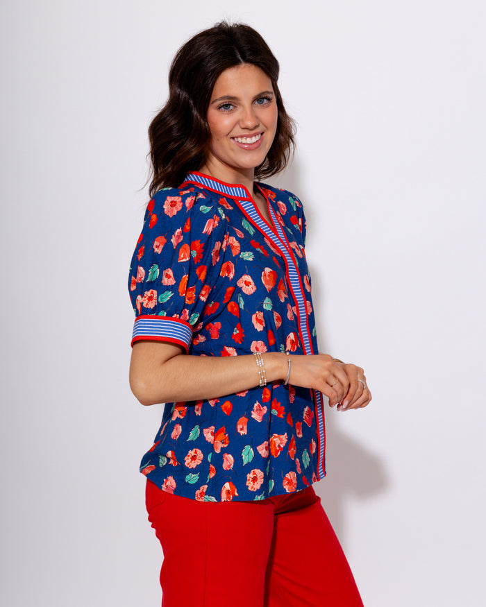 Feminine Floral Puff Sleeve Top