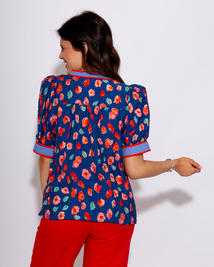 Feminine Floral Puff Sleeve Top