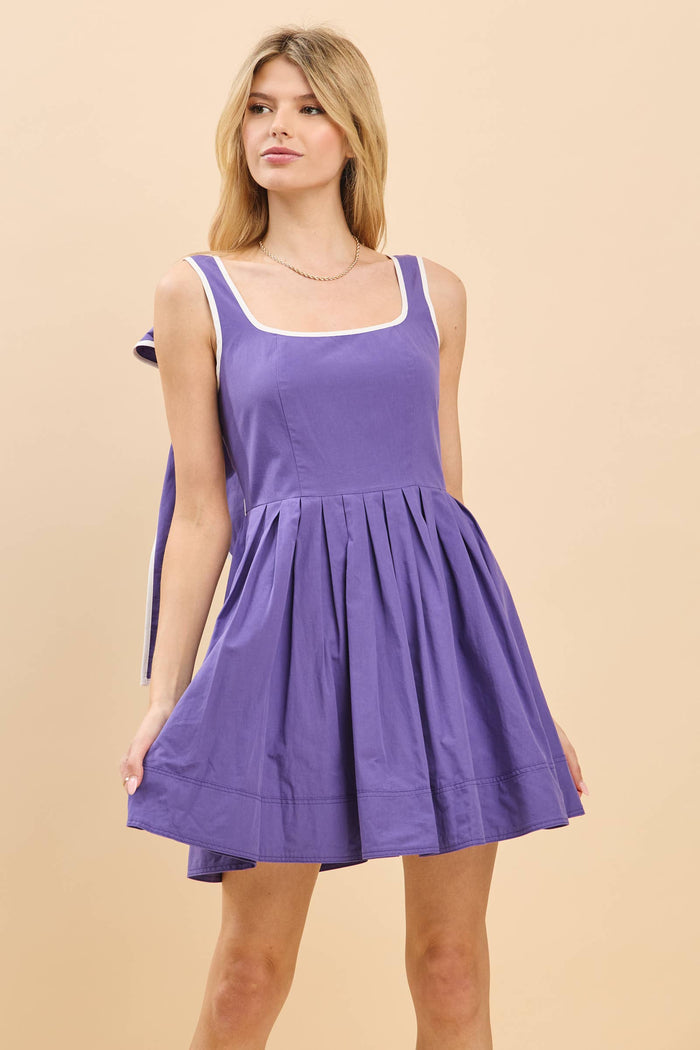Gameday Square neckline mini dress with pleats skirt