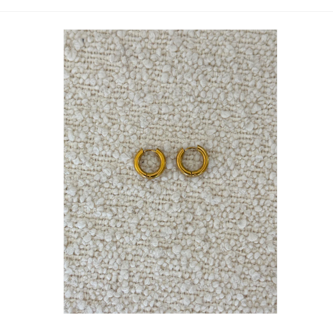 Gold Huggies