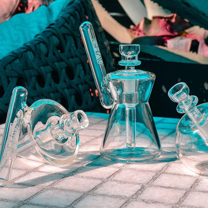 grav hourglass pocket bubbler lifestyle