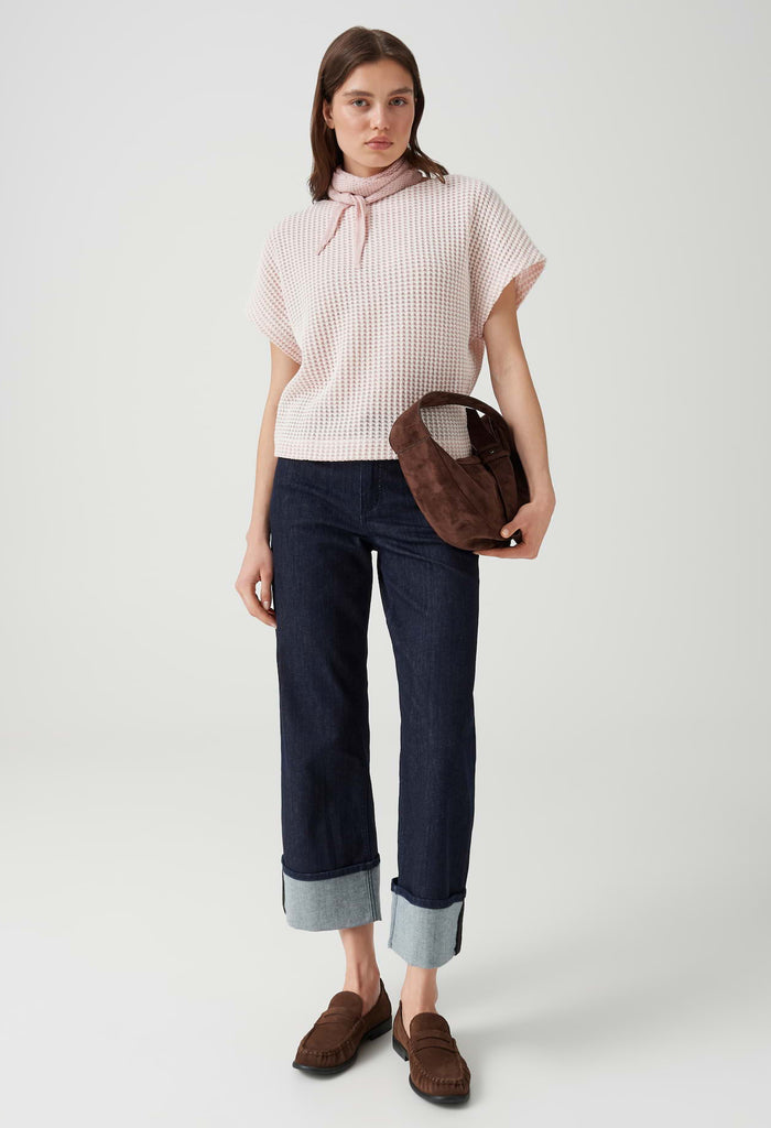 Gutina Structured Top