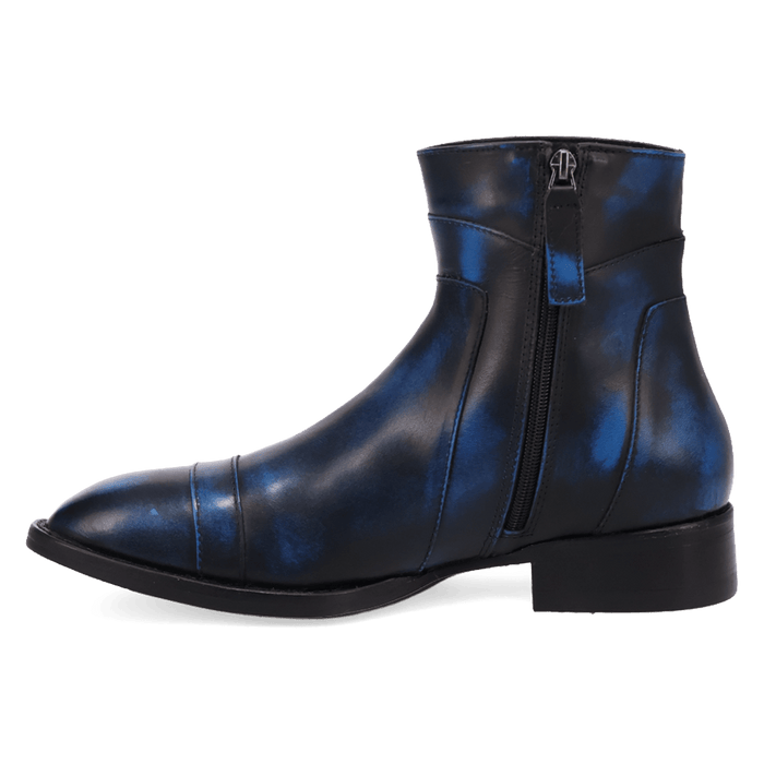 PRODUCT SHOT LENNOX LEATHER BOOT AT 135 DEGREE OUTSIDE ANGLE