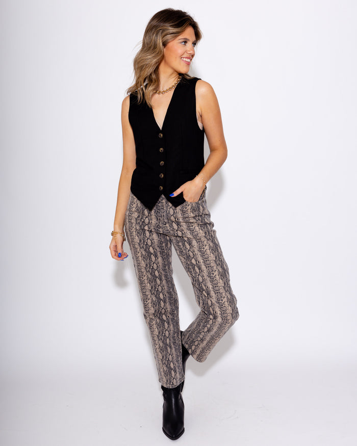 Linen Ease V Neck Vest in Black