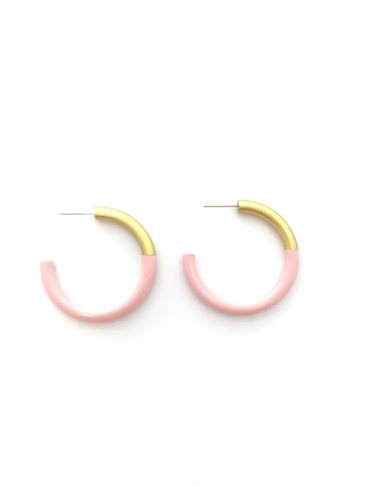 LIZ Medium Hoops in Baby Pink