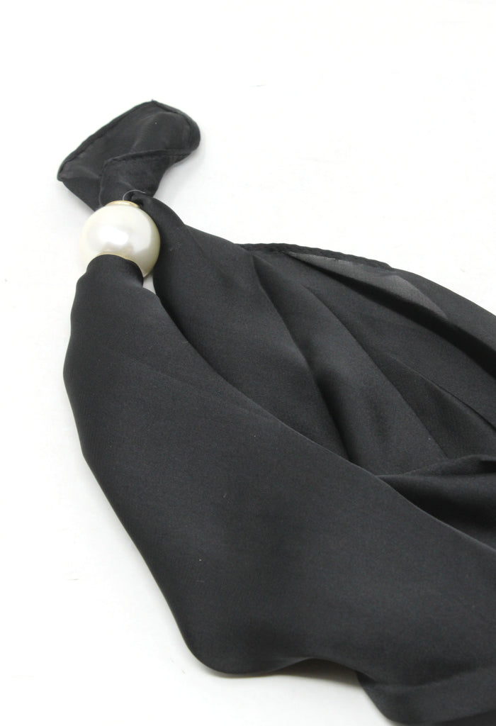Magnetic neck Scarf