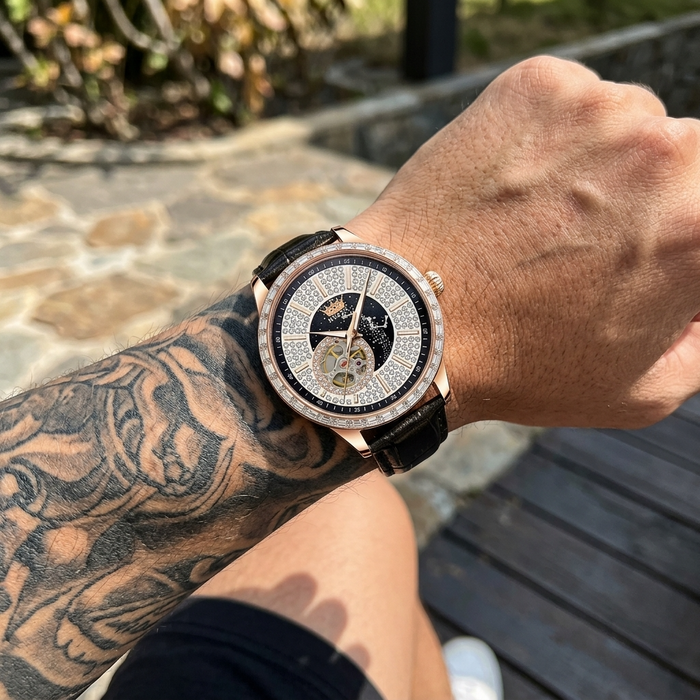 Men's Automatic Mechanical Watch – Diamond Dial, Sapphire Crystal, Hollow Case