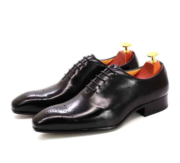 Black / US 12