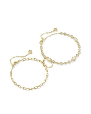 Mini Elisa Abbie Set of 2 Delicate Chain Bracelets In Gold White Mix
