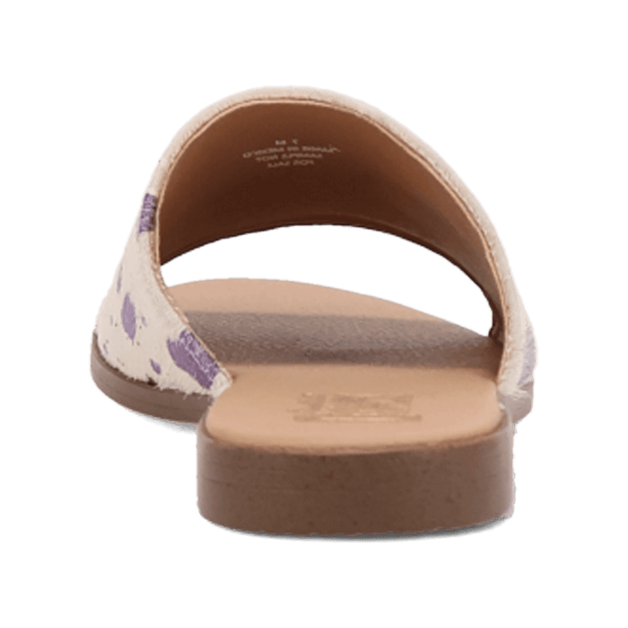 PRODUCT SHOT MOO MOO SANDAL AT 180 DEGREE BACK ANGLE