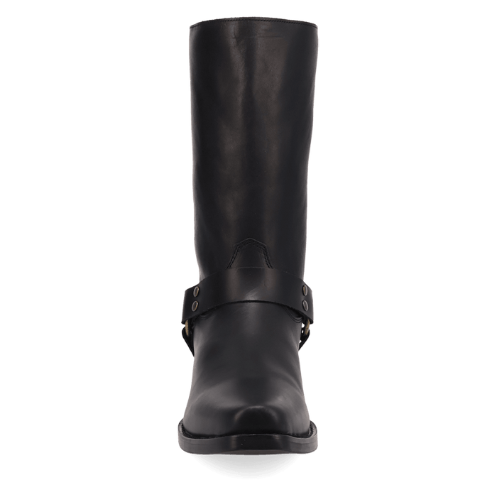 PRODUCT SHOT PATRIOT LEATHER BOOT AT FRONT ANGLE