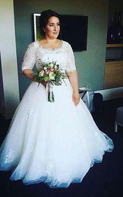 Plus Size Wedding Dress White Lace Tulle with Half Sleeves