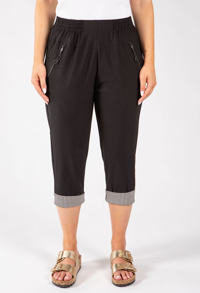 Black / 6