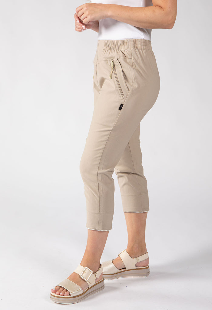 Pull On Capri Trousers