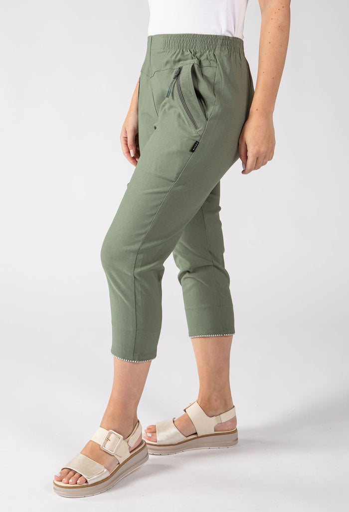 Pull On Capri Trousers