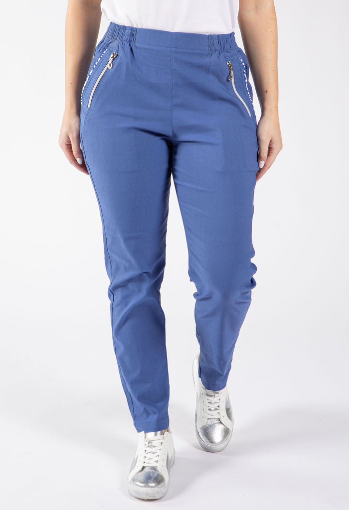 Blue / 6