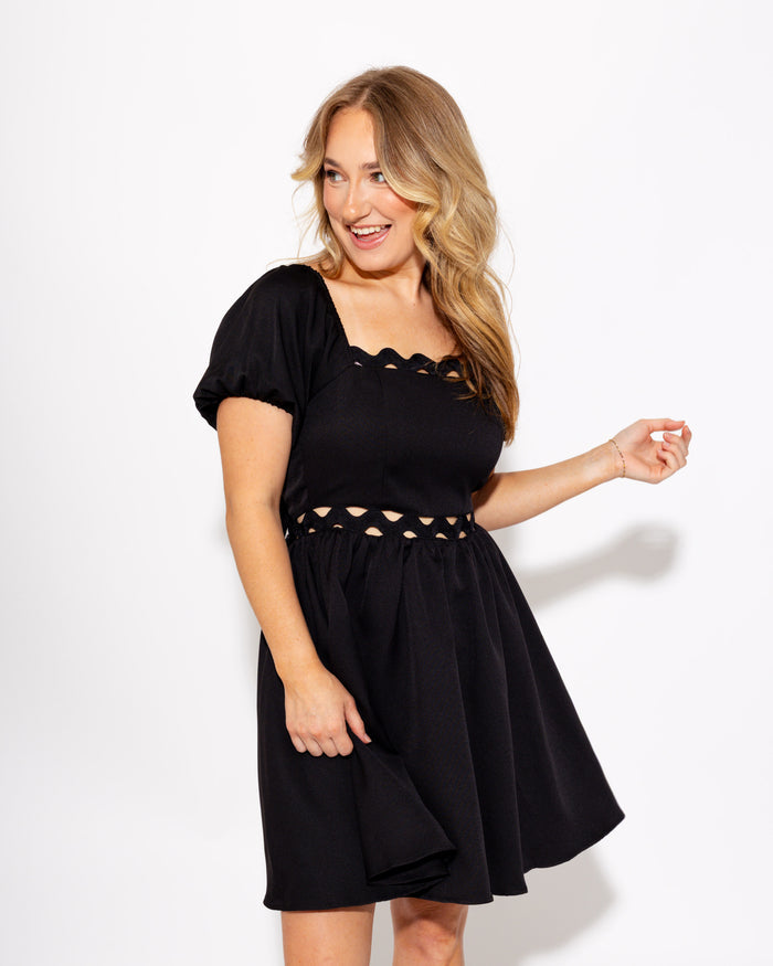 Ric Rac Trim Bow Tie Mini