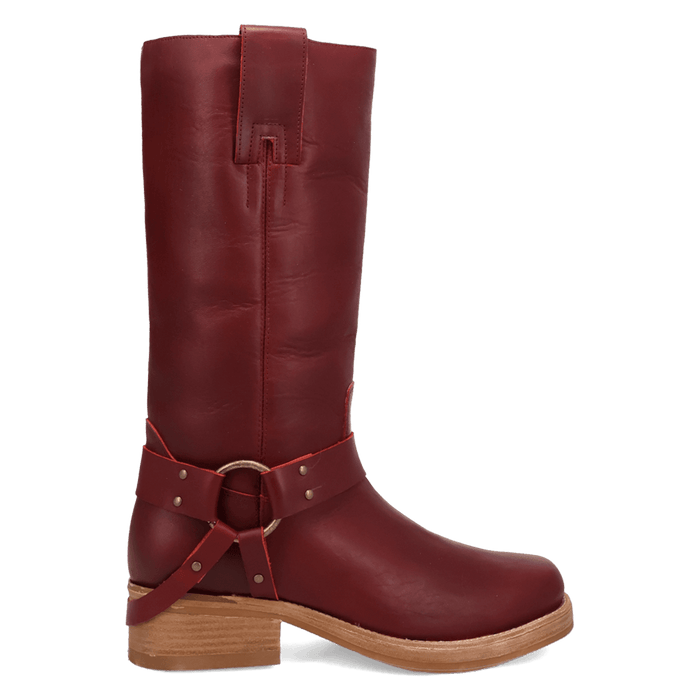 PRODUCT SHOT RIP LEATHER BOOT AT 90 DEGREE INSIDE ANGLE