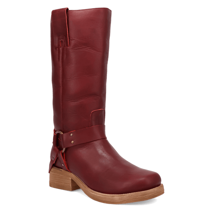 PRODUCT SHOT RIP LEATHER BOOT AT 45 DEGREE ANGLE