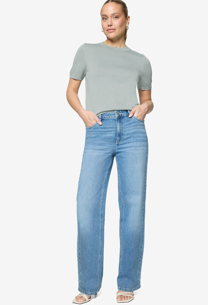 Scalloped Neck Knit Top