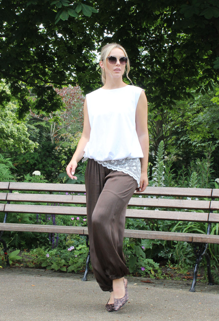Selisa Balloon Hem Top