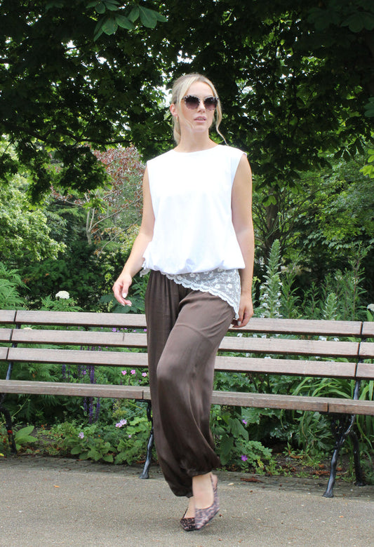 Selisa Balloon Hem Top