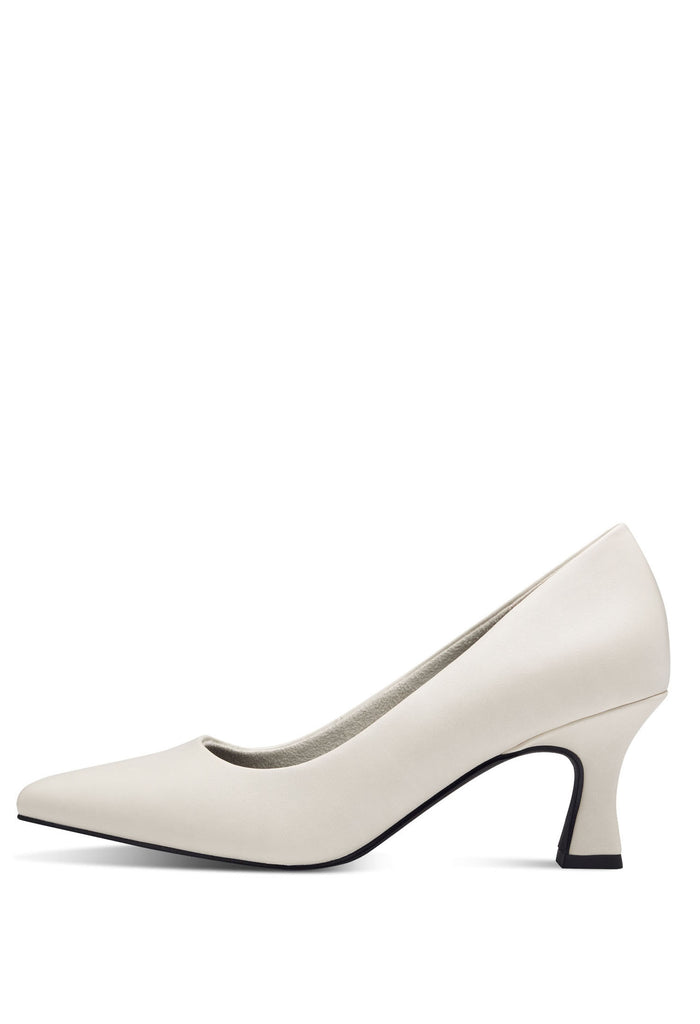 Slim Court Heel